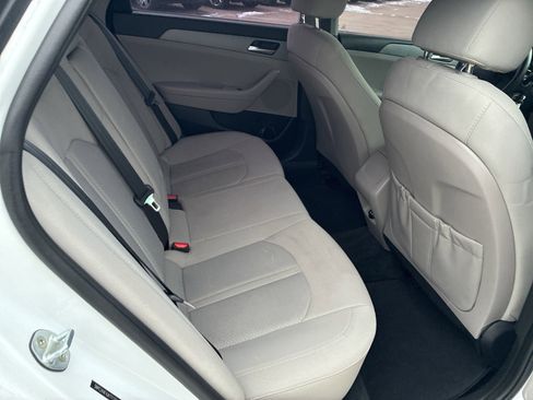 Used 2018 Hyundai Sonata SE image 18