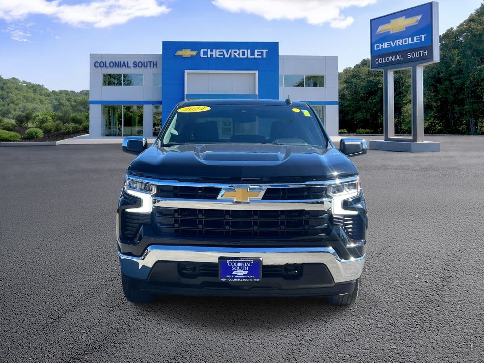 Certified 2024 Chevrolet Silverado 1500 LT AWD/4WD image 10
