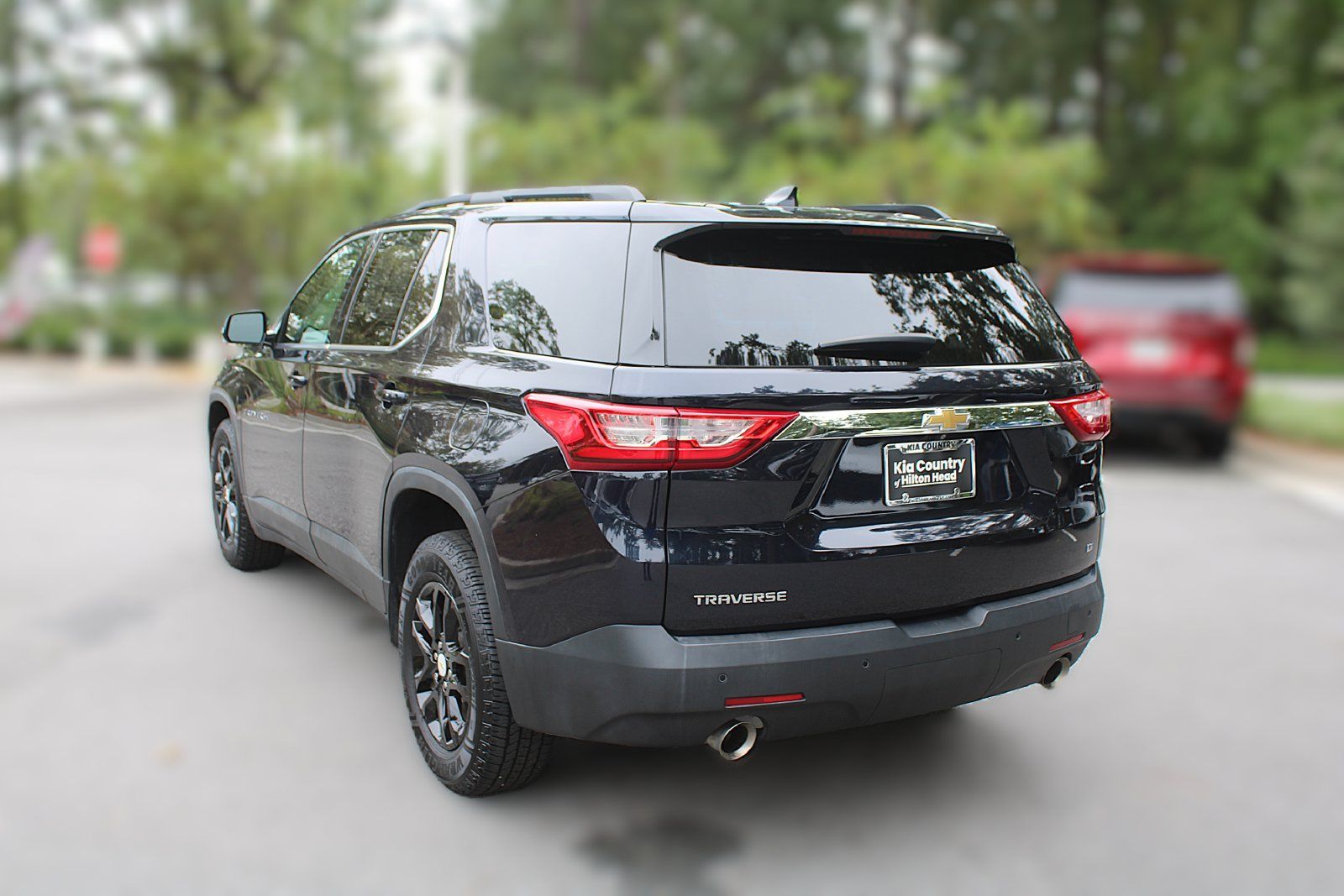 Used 2020 Chevrolet Traverse LT FWD image 7