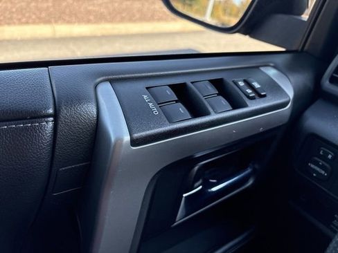 Used 2019 Toyota 4Runner SR5 w/ Phone Cable & Charge Package image 15