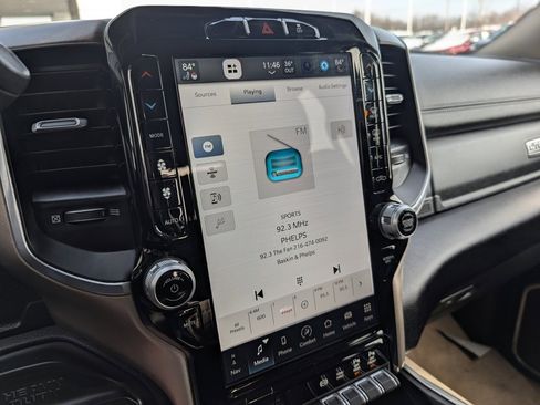 Used 2024 RAM 2500 Laramie image 26