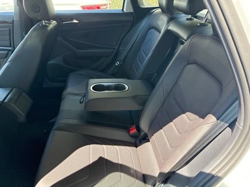Certified 2023 Volkswagen Jetta GLI Autobahn w/ GLI Black Package FWD image 8