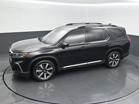 Certified 2023 Honda Pilot Elite image 12