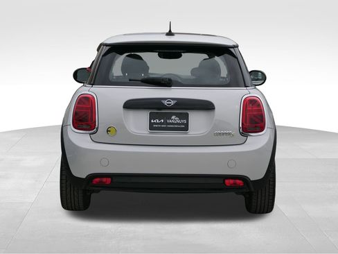 Used 2023 MINI Cooper SE image 5