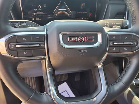 Used 2026 GMC Terrain Elevation w/ Technology Package II FWD image 25