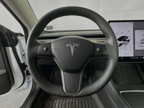Used 2023 Tesla Model 3 Standard Range RWD image 15