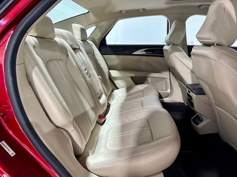 Used 2020 Lincoln MKZ Reserve w/ Elements Package image 31