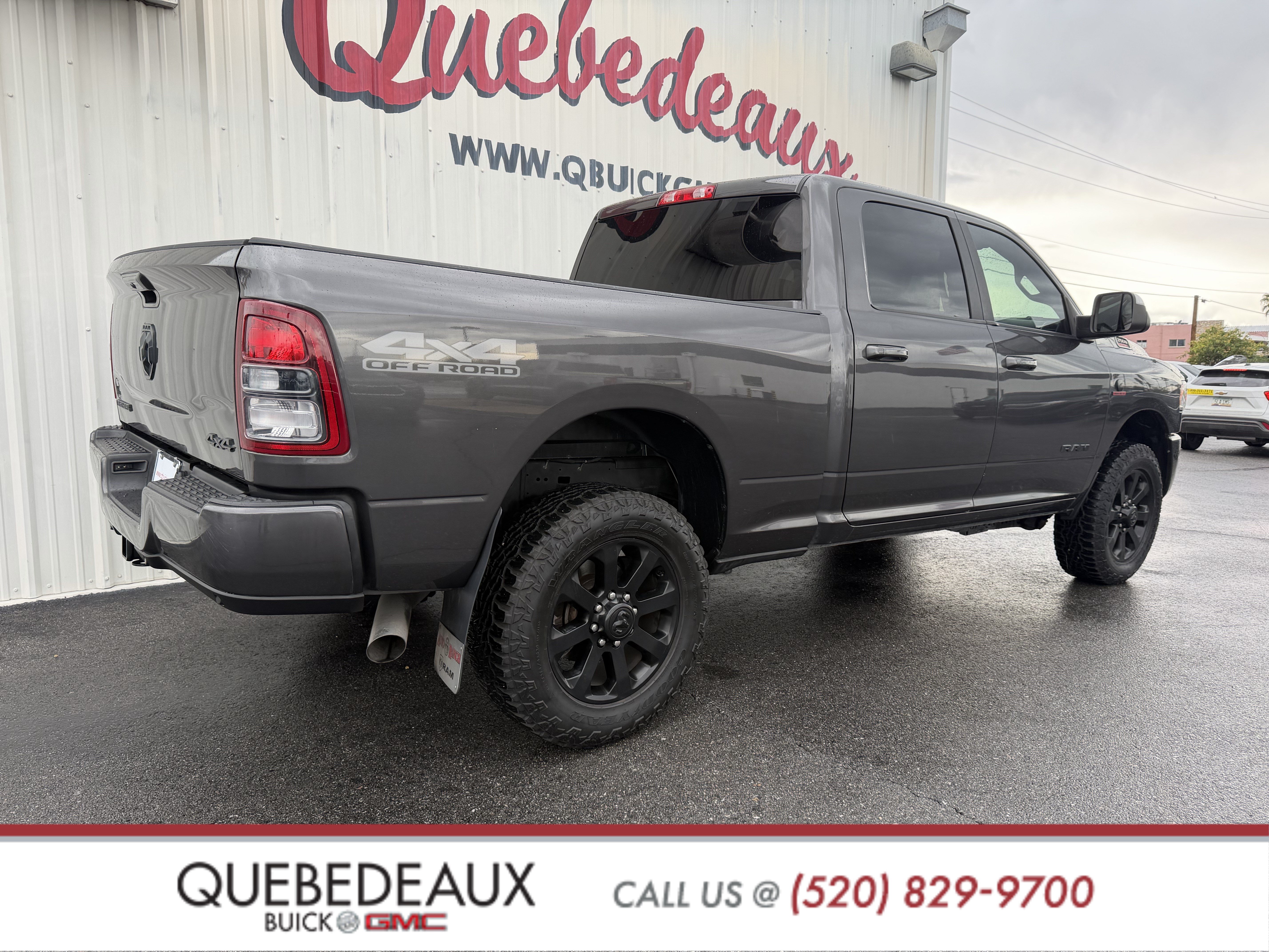 Used 2020 RAM 2500 Big Horn w/ Night Edition AWD/4WD image 5
