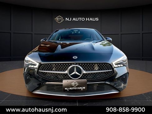 Used 2025 Mercedes-Benz CLA 250 4MATIC image 3