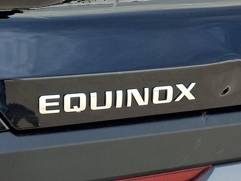 Used 2025 Chevrolet Equinox LT FWD image 30