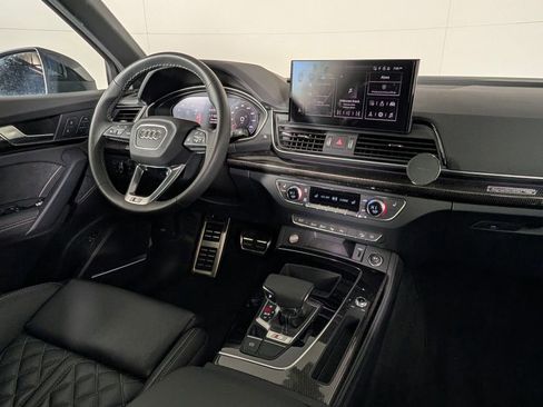 Used 2024 Audi SQ5 Prestige image 22
