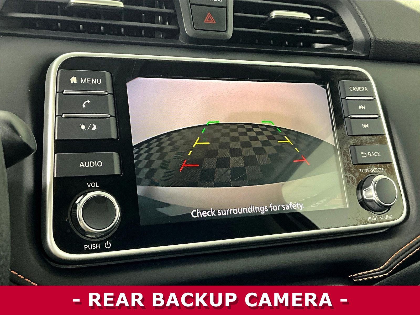 Used 2020 Nissan Versa SR w/ Convenience Package FWD image 14
