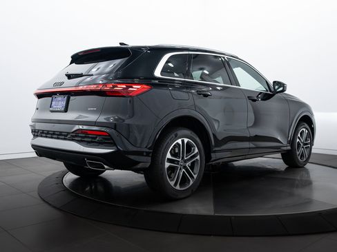 New 2025 Audi Q5 Premium image 4