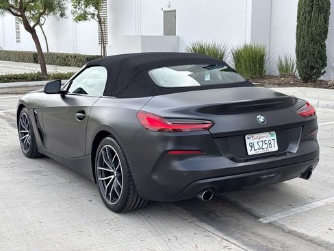 Used 2021 BMW Z4 sDrive30i w/ Convenience Package RWD image 5
