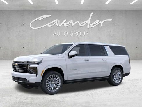 New 2026 Chevrolet Suburban High Country image 2