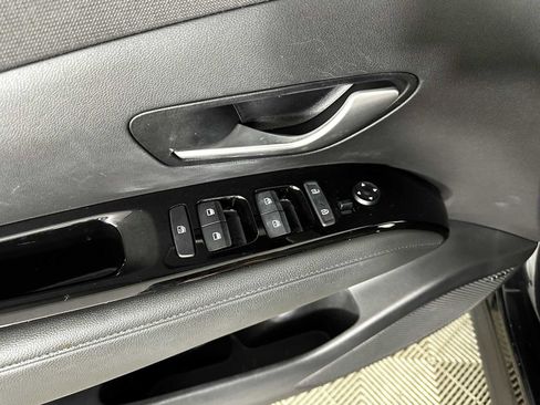 Used 2022 Hyundai Santa Cruz Limited w/ Cargo Package image 24