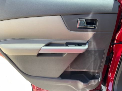 Used 2014 Ford Edge SEL w/ Equipment Group 205A FWD image 21