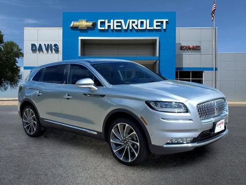 Used 2022 Lincoln Nautilus Reserve w/ Equipment Group 202A AWD/4WD image 1