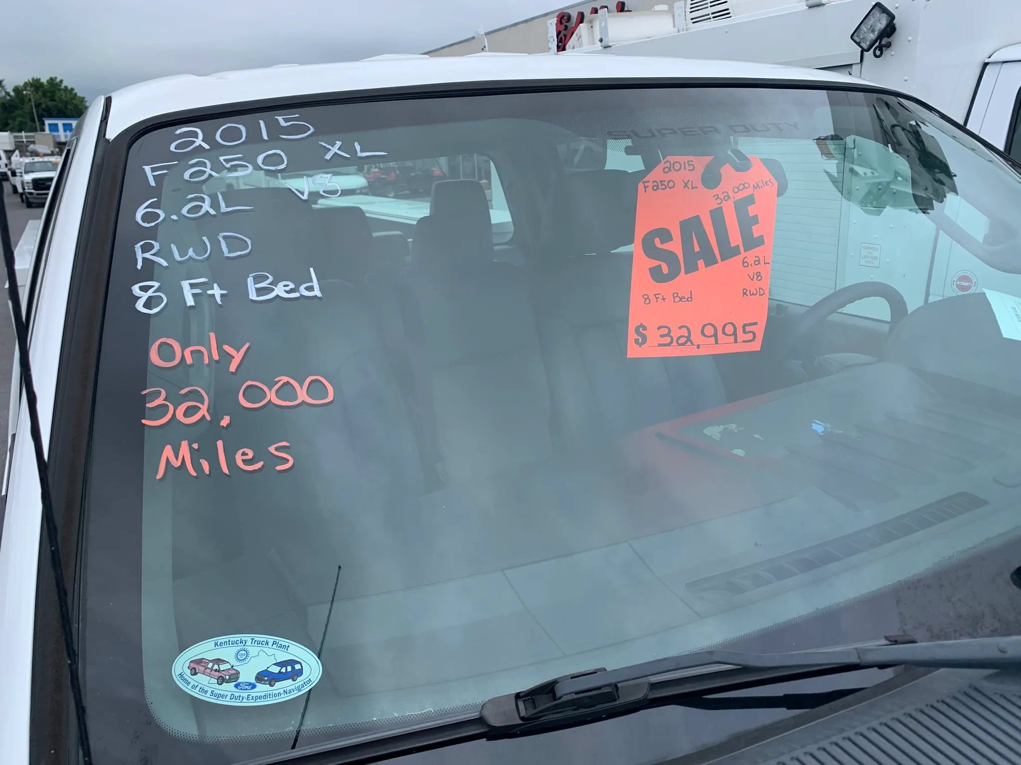 Used 2015 Ford F250 XL RWD image 3