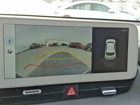 Certified 2022 Hyundai Ioniq 5 SE image 19