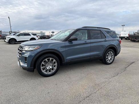 New 2026 Ford Explorer Active w/ Active Comfort Package AWD/4WD image 13