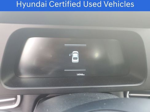 Used 2025 Hyundai Elantra SE image 7