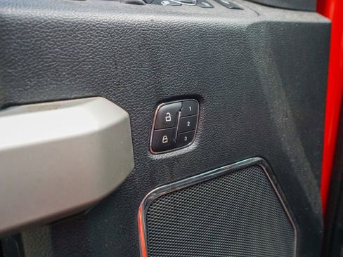 Used 2018 Ford F250 Lariat w/ Lariat Value Package image 19