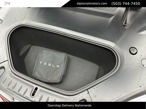 Used 2021 Tesla Model S Plaid image 43