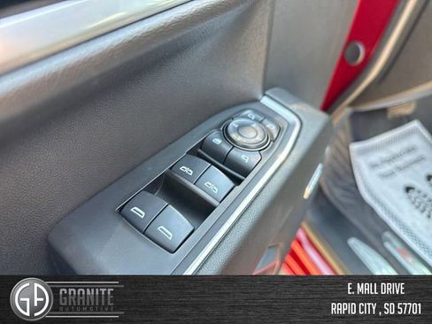 Used 2025 Chevrolet Silverado 1500 LTZ AWD/4WD image 11