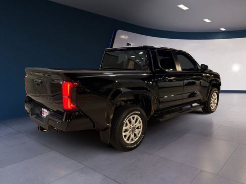 Used 2024 Toyota Tacoma SR5 image 5