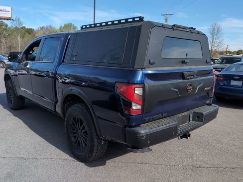 Used 2021 Nissan Titan PRO-4X w/ Pro-4x Convenience Package image 5