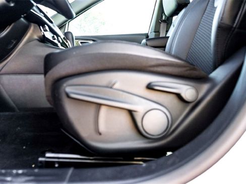 New 2026 Jeep Compass Latitude image 8