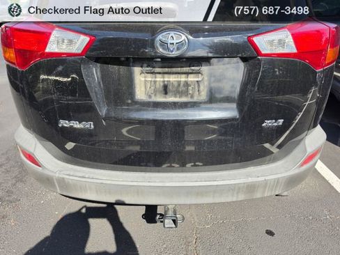 Used 2015 Toyota RAV4 XLE FWD image 7