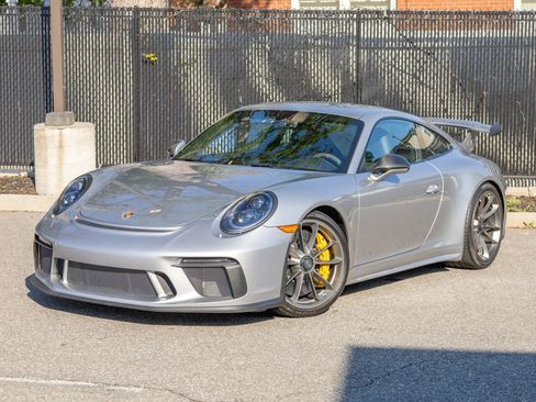 Used 2018 Porsche 911 GT3 RWD image 7