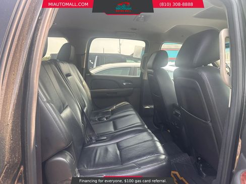 Used 2013 Chevrolet Suburban LT AWD/4WD image 19
