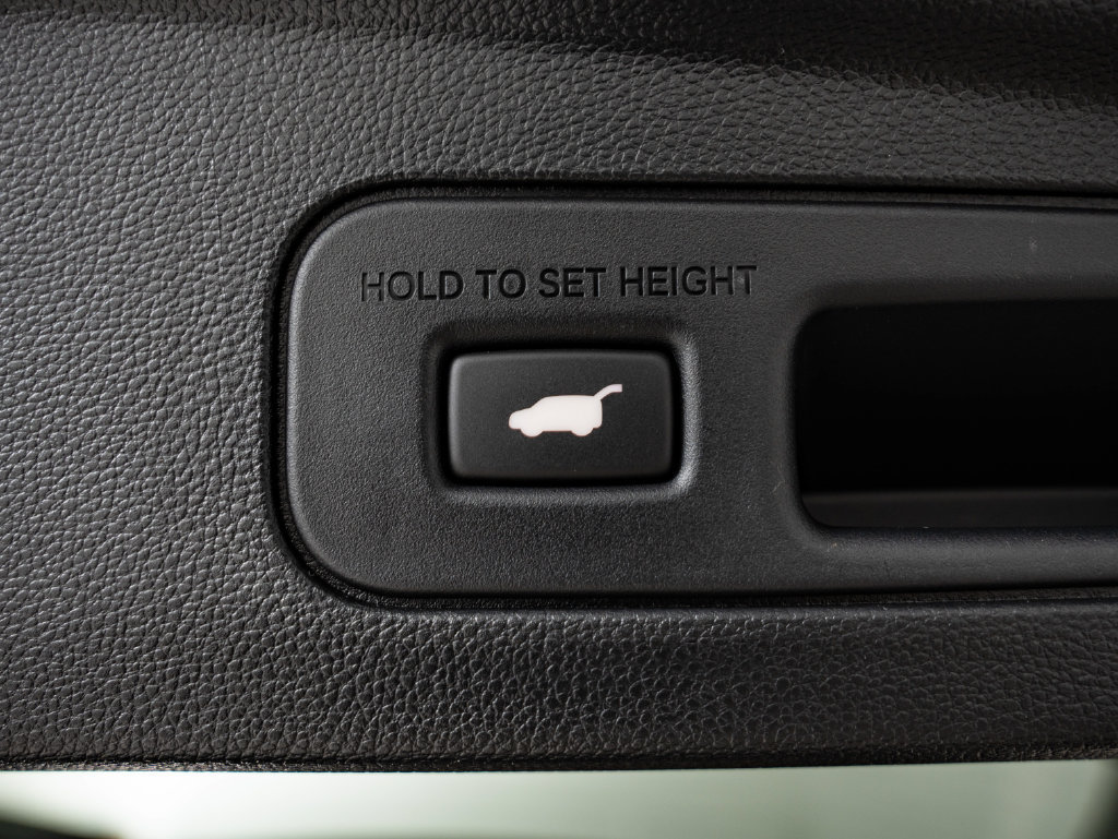 Used 2026 Acura MDX w/ Technology Package AWD/4WD image 23