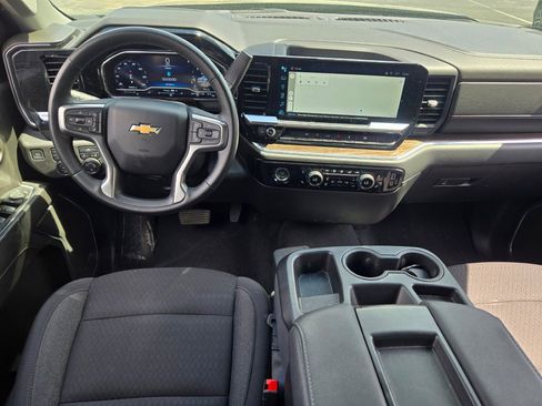 Used 2024 Chevrolet Silverado 1500 LT image 19
