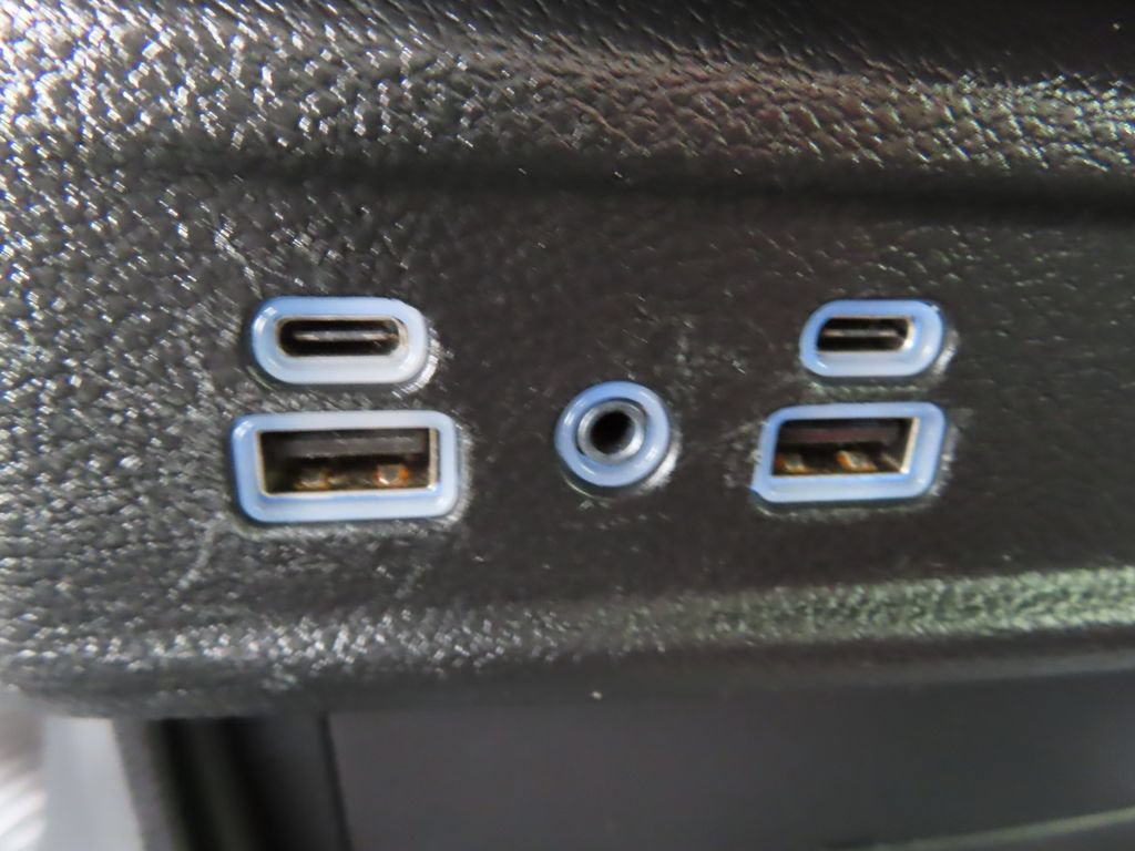 Used 2021 Dodge Durango AWD w/ Skid Plate Group image 8