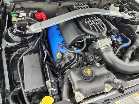 Used 2012 Ford Mustang Boss 302 RWD image 18