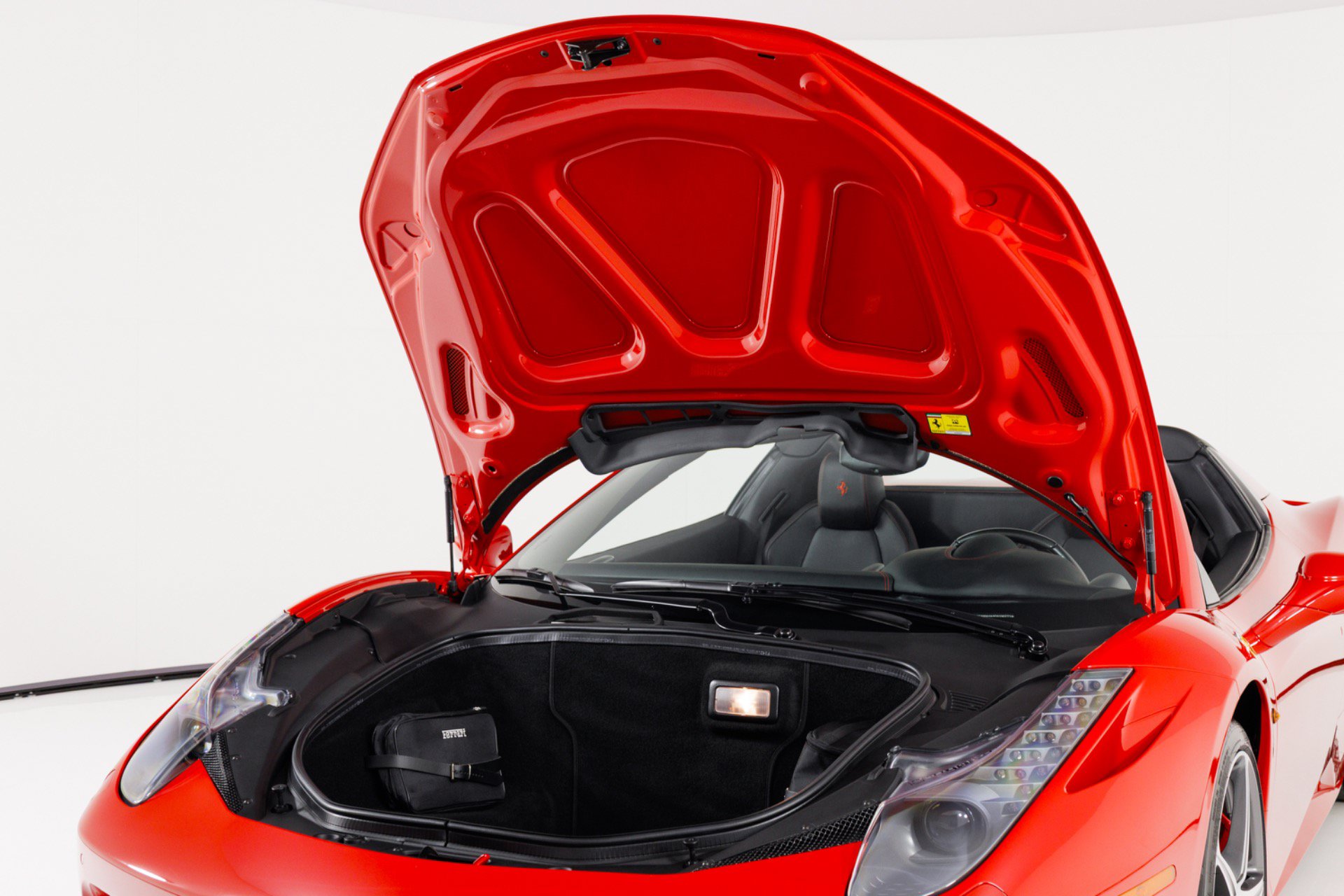 Used 2013 Ferrari 458 Spider RWD image 42