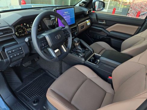 New 2026 Toyota 4Runner Limited image 7