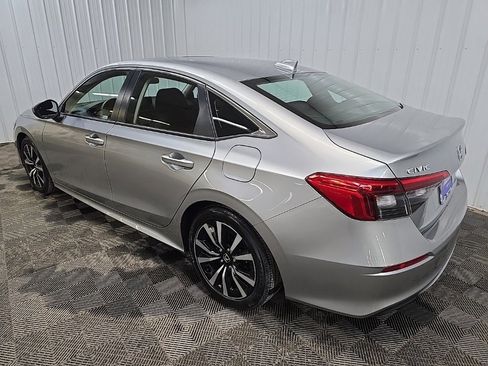 Used 2023 Honda Civic EX image 9