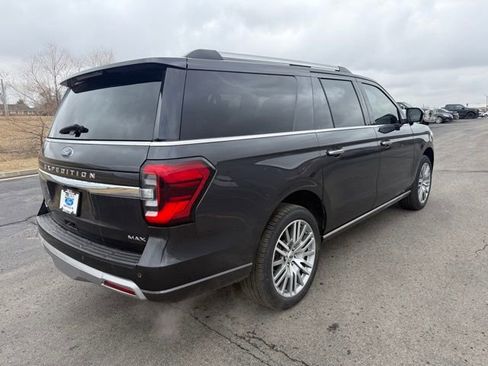 Used 2023 Ford Expedition Max Limited image 7