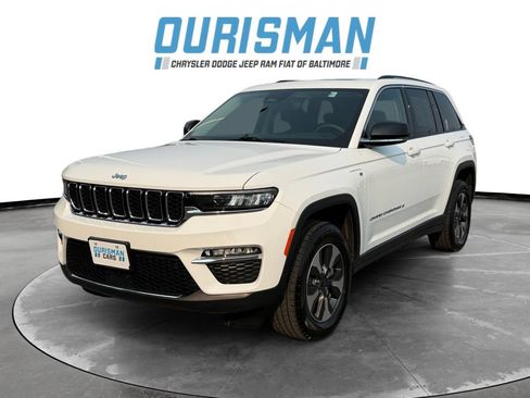 Used 2022 Jeep Grand Cherokee Limited 4xe AWD/4WD image 2