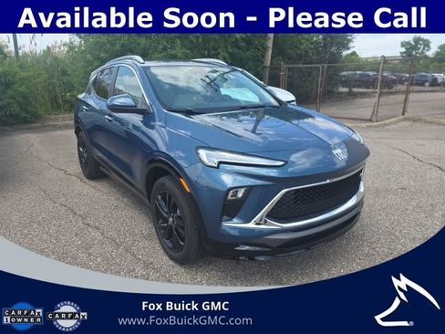 Used 2024 Buick Encore GX Sport Touring w/ Comfort Package AWD/4WD image 3