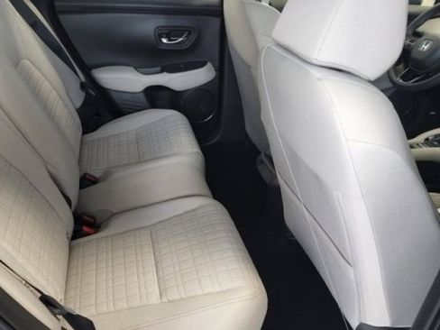 Certified 2025 Honda HR-V LX image 13