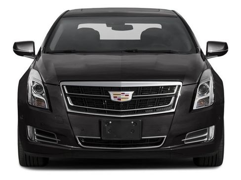 Used 2017 Cadillac XTS Luxury FWD image 5