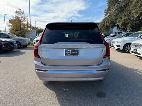 Used 2026 Volvo XC90 B6 Plus w/ Protection Package Premier AWD/4WD image 5