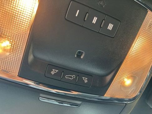 Used 2021 Jeep Grand Cherokee Laredo X RWD image 17