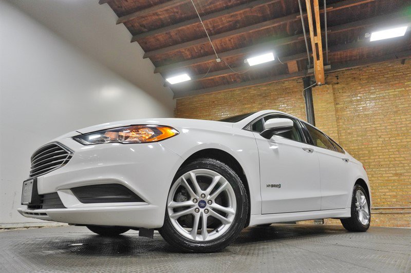 Used 2018 Ford Fusion S FWD image 3